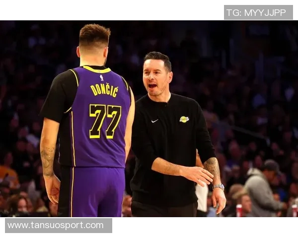 雷迪克谈首发阵容调整詹姆斯缺阵让球队选择变得更加复杂