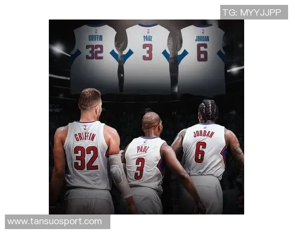 保罗赞扬快船主场球迷热情洋溢表达对球队和球迷的深厚爱意